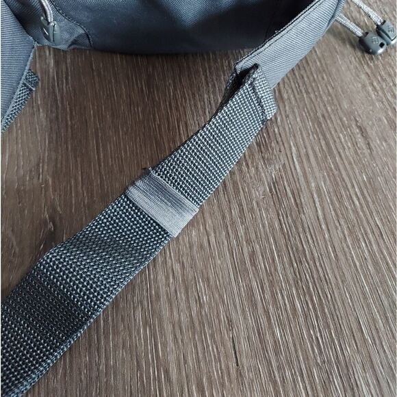 Outdoor Products Essential 2 Ltr Waist Bag Fanny Pack, Gray, Unisex, Polyester - Picture 7 of 9